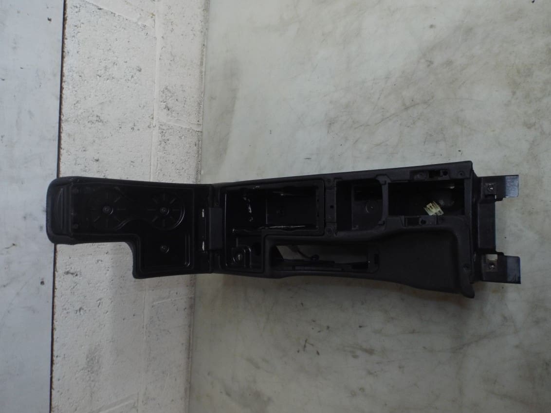 Console Arm Rest Black Leather - Alfa Romeo 939 Brera Spider 2005-2012 - Image 3