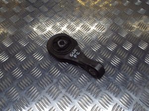 1.4 1.6 2.0 Centre Rear Engine Mount – Alfa Romeo Giulietta 2010-