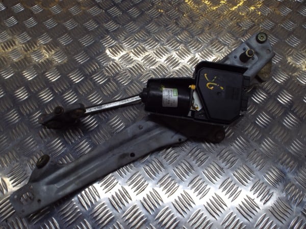 Front Wiper Motor and Linkage - Alfa Romeo 916 GTV Spider 1995-2005 - Image 4