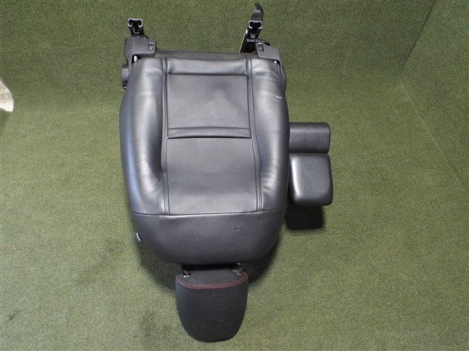 Black Alcantara Fabric and Leather Seats - Alfa Romeo Giulietta 2010-2020 - Image 18