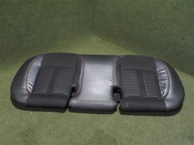 Black Alcantara Fabric and Leather Seats - Alfa Romeo Giulietta 2010-2020 - Image 28