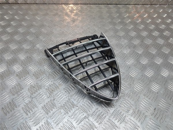 Front Chrome Grille - Alfa Romeo 939 159 2005-2012