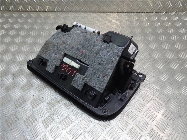 Glove Box - Alfa Romeo Giulia 2017- - Image 3