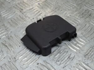 Positive Battery Clip Cover Trim (Damaged) – Alfa Romeo Giulietta 2010-2020