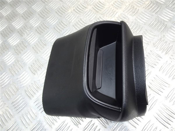 Rear Centre Console Storage Bin - Alfa Romeo Giulia 2016- - Image 5