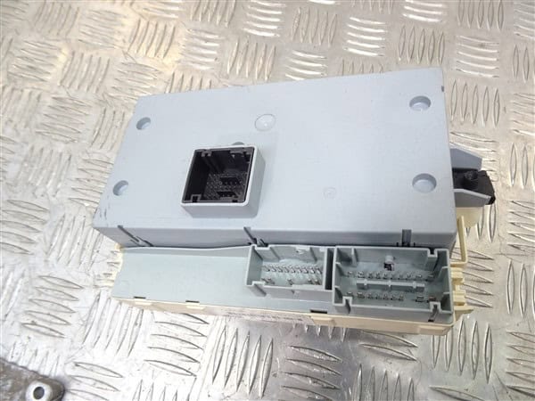 1.6 Twinspark Engine ECU Body Computer and Key SET 0261206715 - Alfa Romeo 147 2000-2010 - Image 3