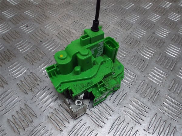 LEFT - Door Lock Latch - Alfa Romeo Mito 2008-2020