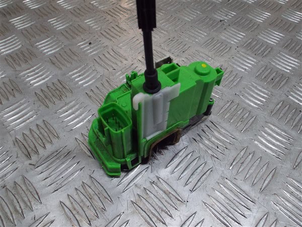 LEFT - Door Lock Latch - Alfa Romeo Mito 2008-2020 - Image 2