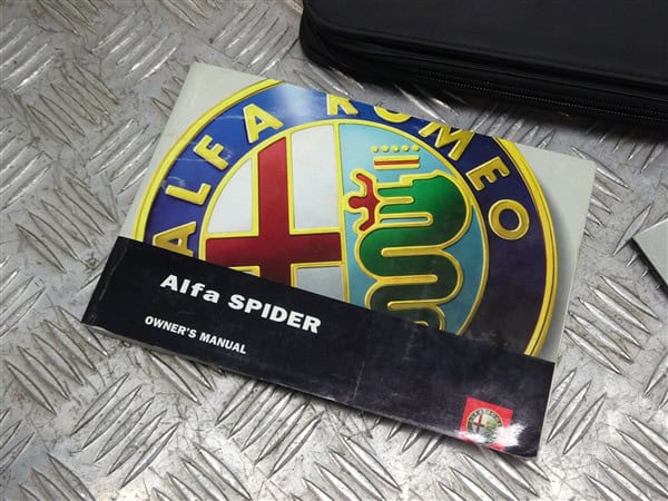 Spider Owners Manual Book Pack Phase 3 – Alfa Romeo 916 Spider 2002-2005 - Image 4
