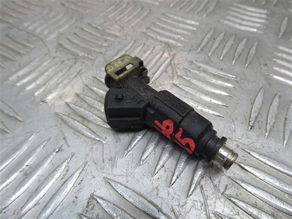 2.5 V6 24v Injector Bosch 0280156039 - Alfa Romeo 156 166 2001-2005