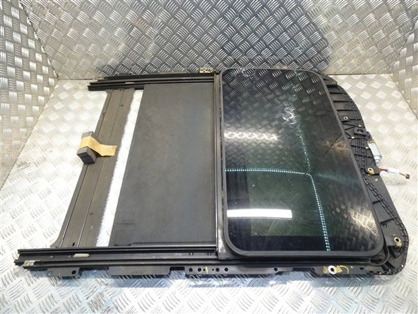 Sunroof Electric Black - Sportwagon SW - Alfa Romeo 159 2005-2012