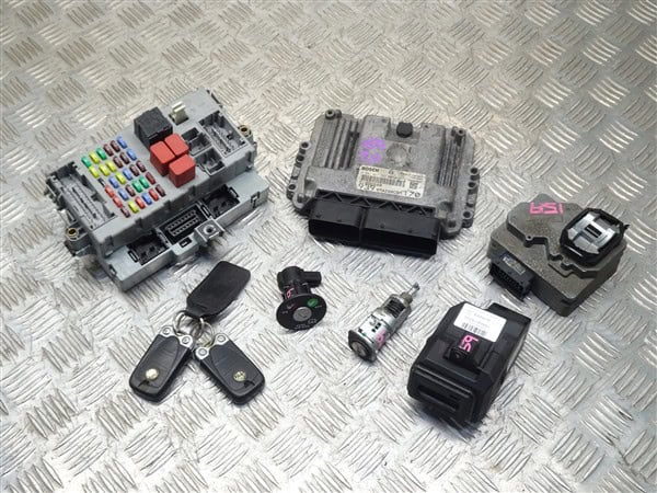 2.0 JTDm 170hp Engine ECU and Key Set 0281017782 - Alfa Romeo 159 2005-2012