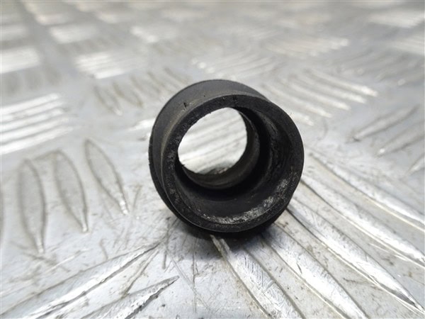 Aerial Antenna Grommet Rubber - Alfa Romeo 916 Spider GTV 1995-2005 - Image 6