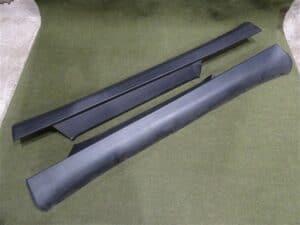 RIGHT and LEFT Side Skirts – Black Plastic – Alfa Romeo 916 GTV Spider 1995-2005