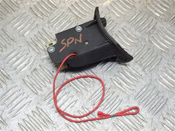 Fuel Flap Lock Latch - Alfa Romeo 939 Spider 2005-2012 - Image 5