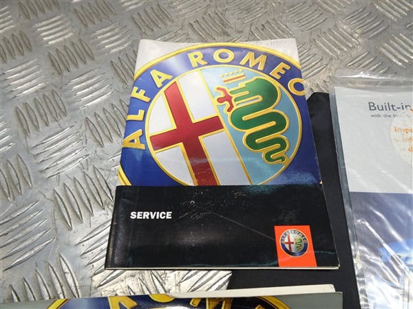 Owners Manual Book Pack - Alfa Romeo 939 Spider 2005-2012 - Image 4