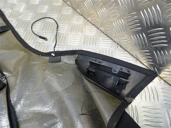 Internal Black Roof Trim Cover - Alfa Romeo 939 Spider 2005-2012 - Image 12