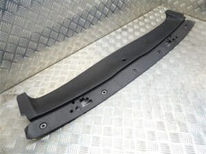 Roof Front Locking Trim Cover – Alfa Romeo 939 Spider 2005-2012