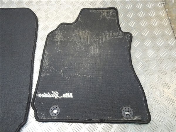Floor Mats Black ORIGINAL - Alfa Romeo 939 Spider 2005-2012 - Image 7