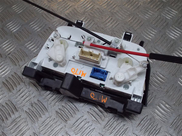 Climate Control Switches - Alfa Romeo Mito 2008-2020 - Image 6