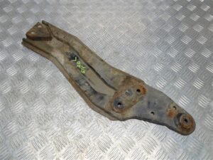 SINISTRA – Supporto staffa di montaggio telaio ausiliario anteriore 3.0 3.2 V6 – Alfa Romeo 916 GTV Spider 1995-2005