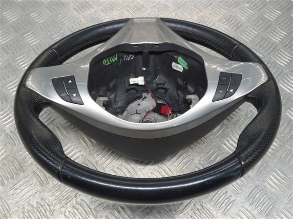 Volante con interruptores plateado - Alfa Romeo Mito 2008-2020 - Imagen 5