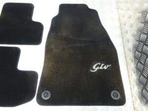 Alfombrillas negras para Alfa Romeo 916 GTV 1995-2005