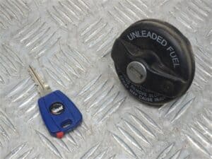 Abschließbarer Tankdeckel mit Schlüssel – Alfa Romeo 145 146 1994-2001