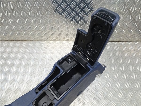 Bracciolo centrale in pelle blu per console - Alfa Romeo 939 Brera Spider 2005-2012 - immagine 8