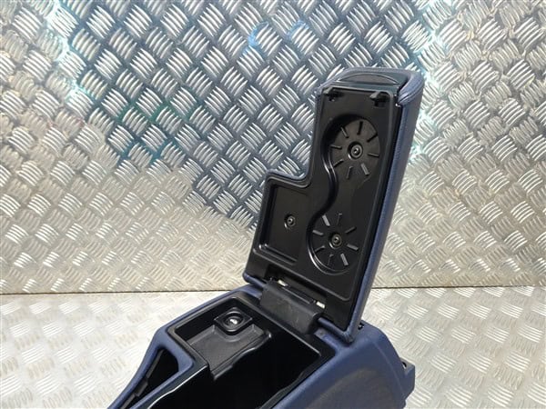 Bracciolo centrale in pelle blu per console - Alfa Romeo 939 Brera Spider 2005-2012 - immagine 9